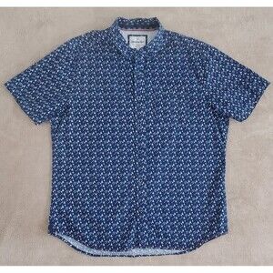 International Report Men's XL Navy Blue Sailboat Nautical Lightweight Breathable